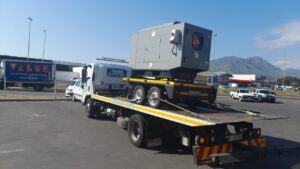 folami flatbed truck